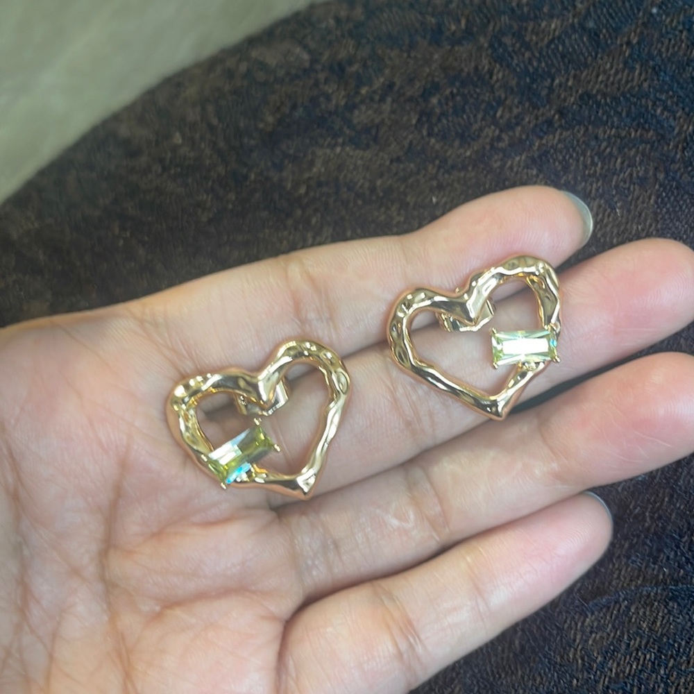 Party Wear Heart Shape Stud Earring